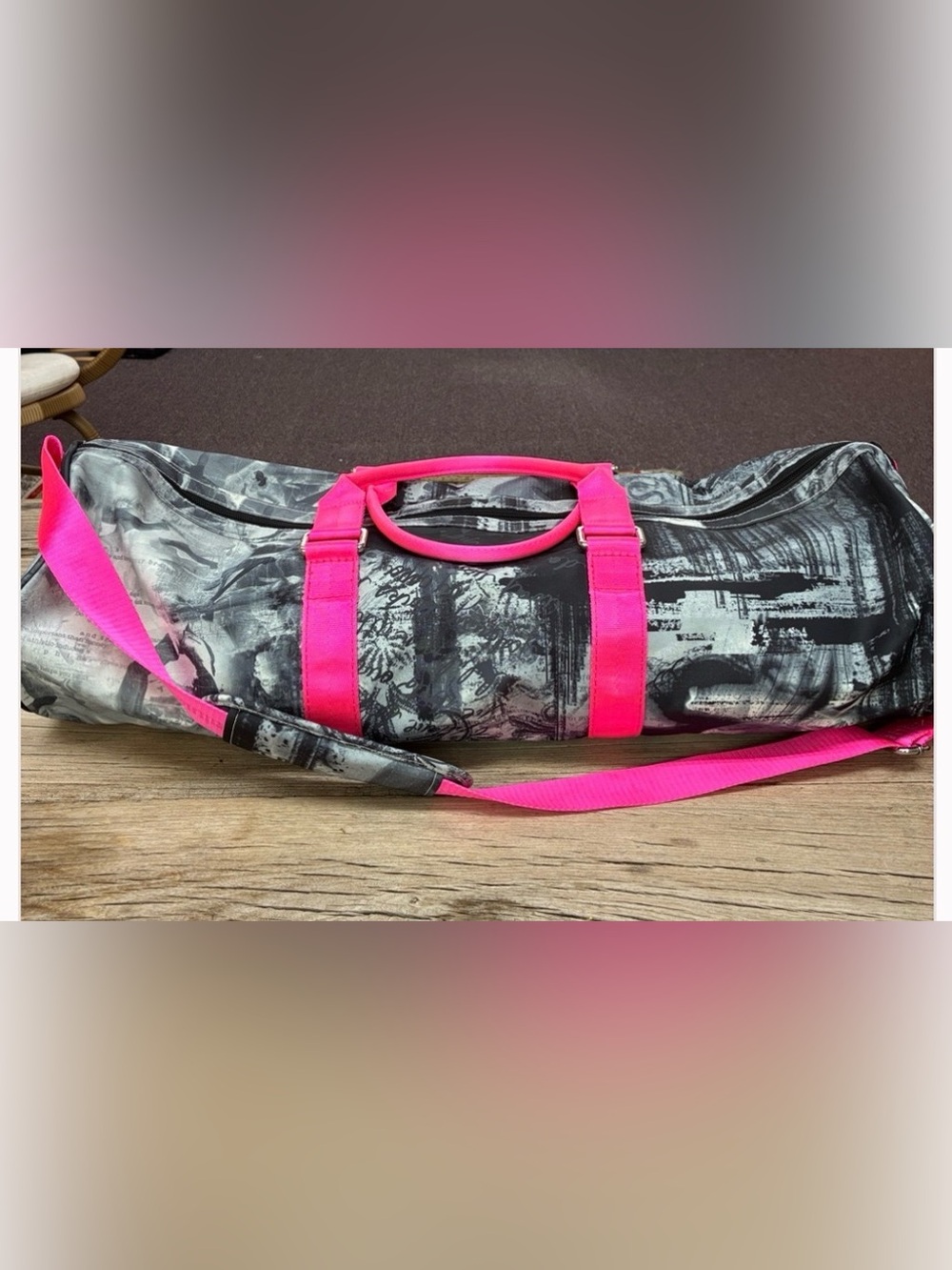 Lululemon Women’s Duffel Bag Pink Black Gray
